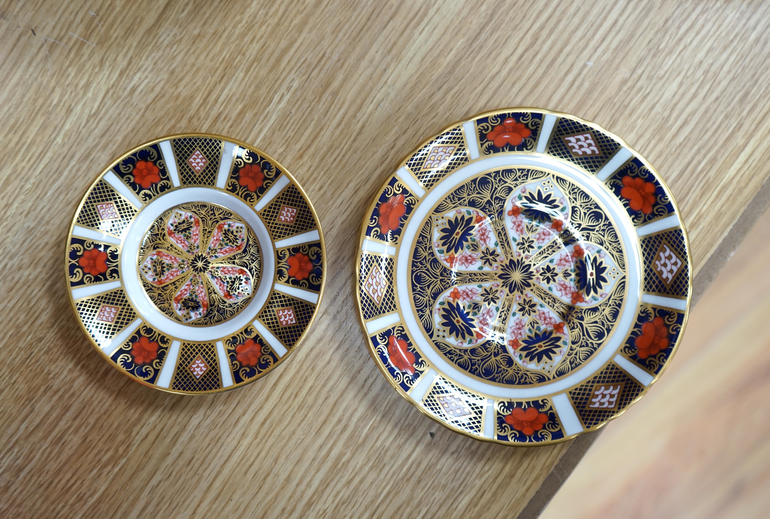 Royal Crown Derby Imari dinner and tea ware, 1128 pattern together with other patterns, comprising dinner plates, side plates, tea cups and saucers, small dishes, etc. Condition - good.